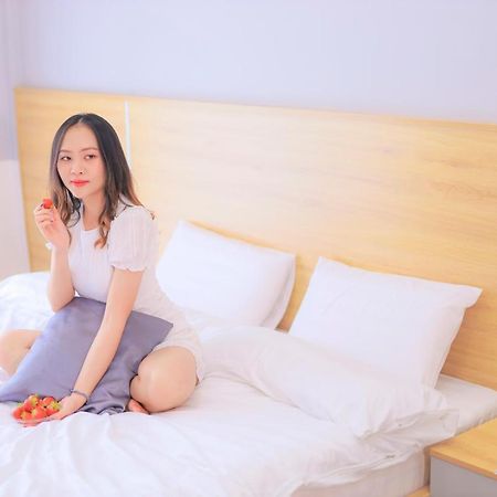 The Lush House Hotel Dalat Bagian luar foto